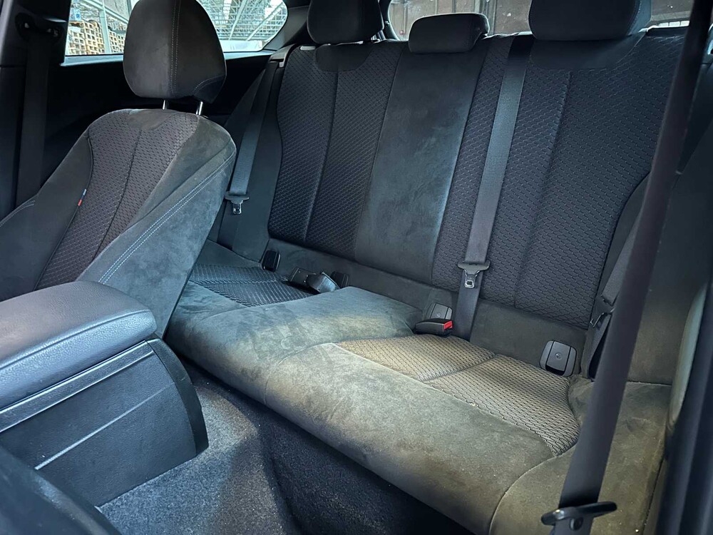 BMW M135i High Executive 1-Serie 320pk 2013 (handgeschakeld), XT-751-F