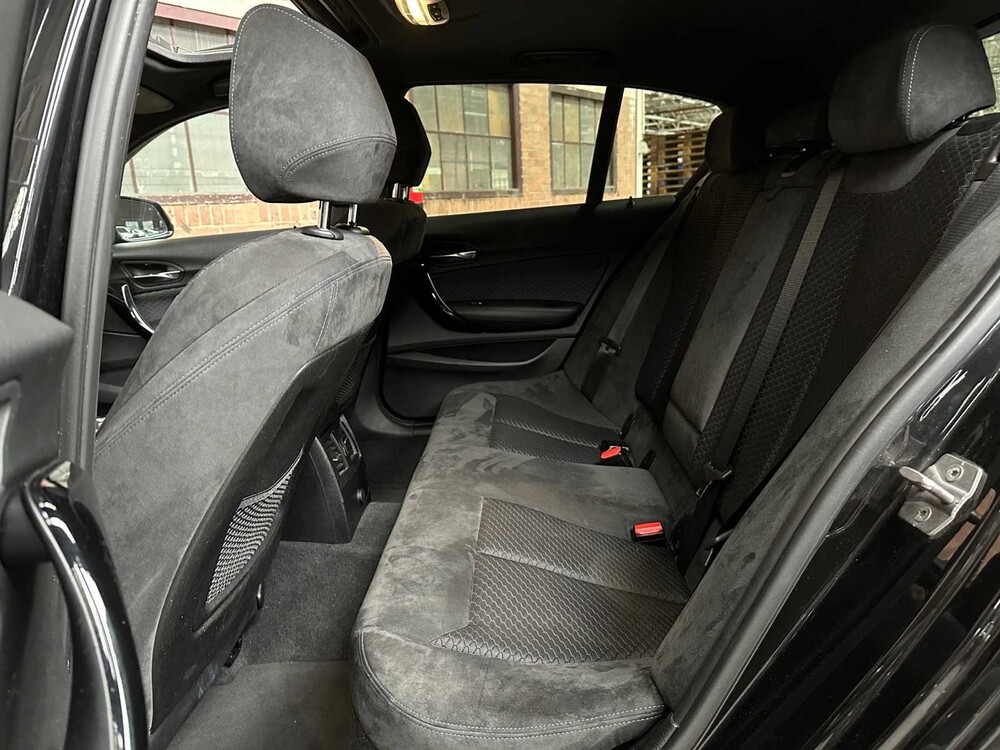 BMW M135i Centennial High Executive 1-serie 326pk 2016, J-630-FN