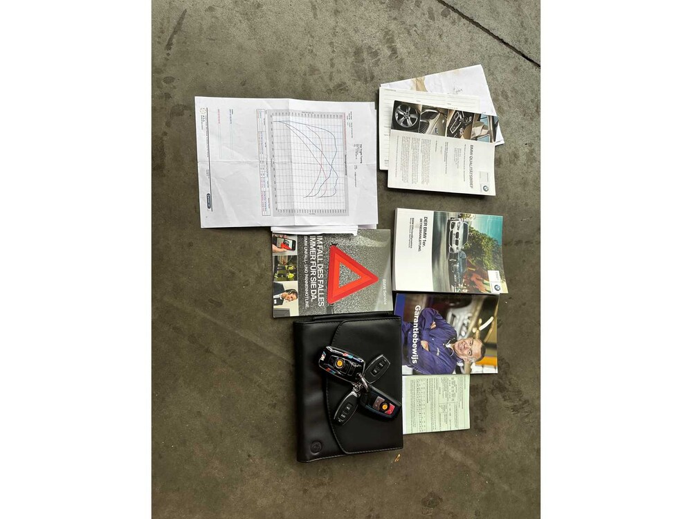 BMW M135i Centennial High Executive 1-serie 326pk 2016, J-630-FN