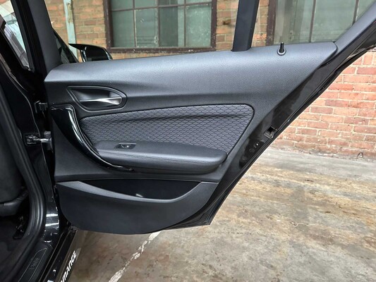 BMW M135i Centennial High Executive 1-serie 326pk 2016, J-630-FN