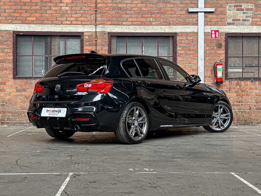 BMW M135i Centennial High Executive 1-serie 326pk 2016, J-630-FN
