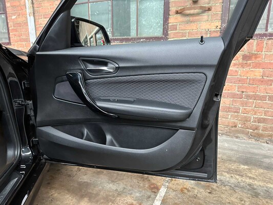 BMW M135i Centennial High Executive 1-serie 326pk 2016, J-630-FN