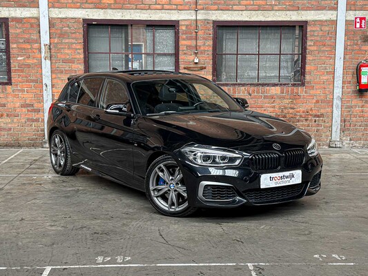 BMW M135i Centennial High Executive 1-serie 326pk 2016, J-630-FN