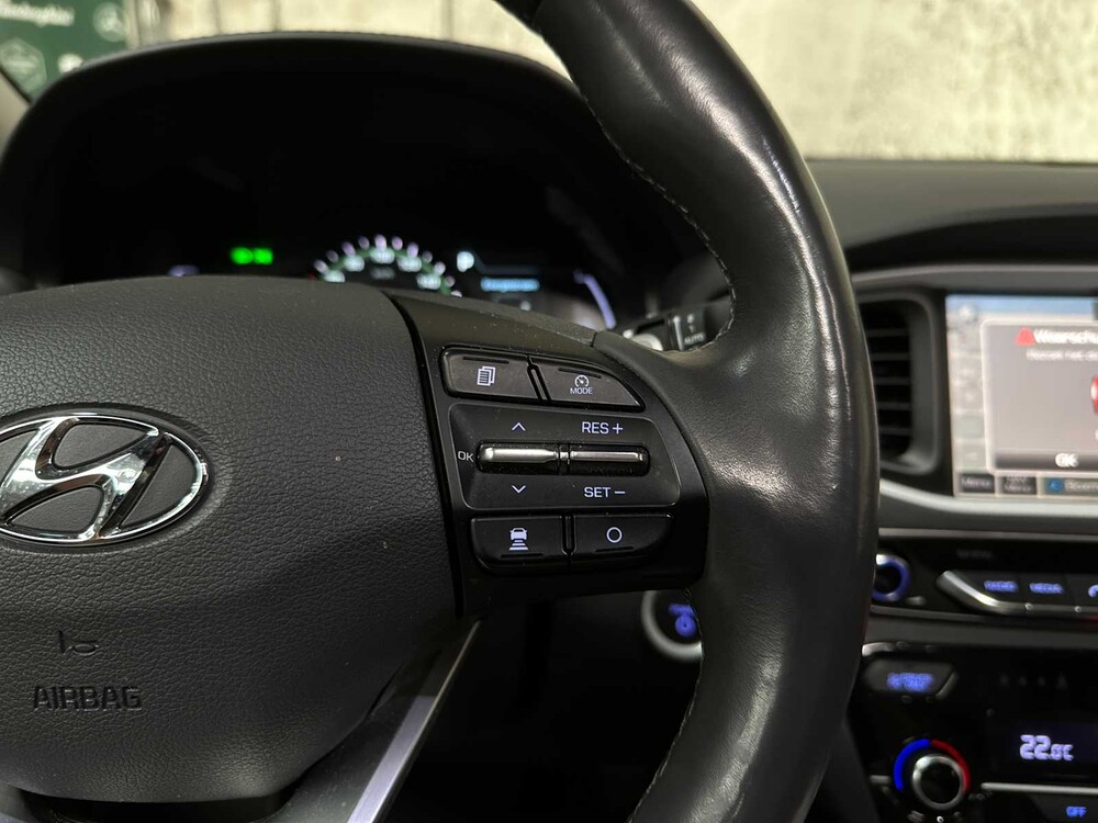 Hyundai IONIQ Premium EV 120pk 2018, RL-739-S