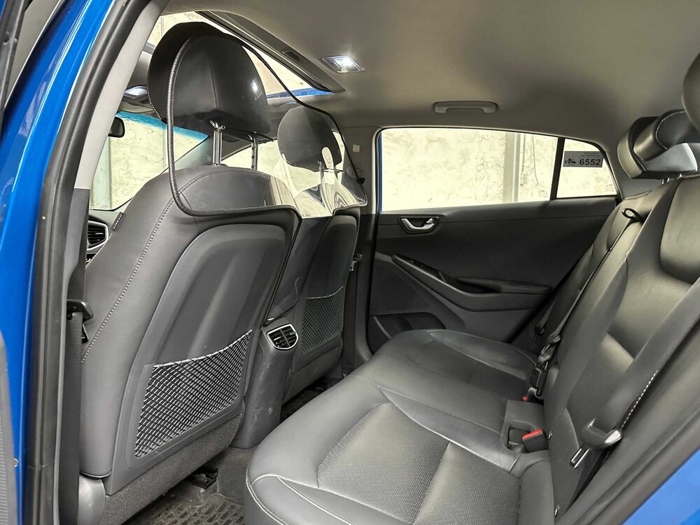 Hyundai IONIQ Premium EV 120pk 2018, RL-739-S