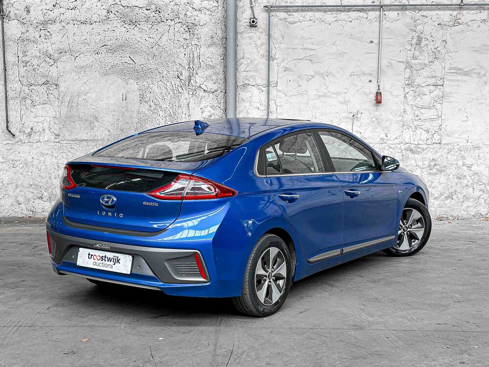 Hyundai IONIQ Premium EV 120pk 2018, RL-739-S
