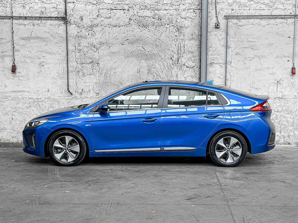 Hyundai IONIQ Premium EV 120pk 2018, RL-739-S