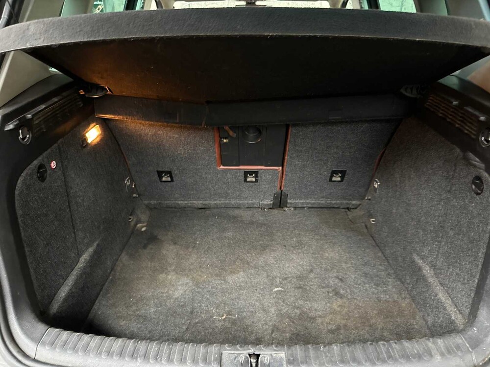 Volkswagen Tiguan 2.0 TSI Sport&St.4M 200pk 2012, L-502-JN