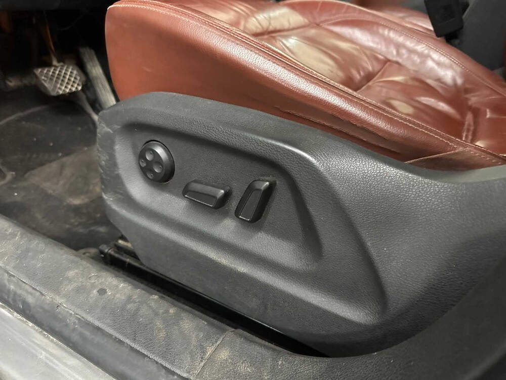 Volkswagen Tiguan 2.0 TSI Sport&St.4M 200pk 2012, L-502-JN