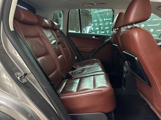 Volkswagen Tiguan 2.0 TSI Sport&St.4M 200pk 2012, L-502-JN