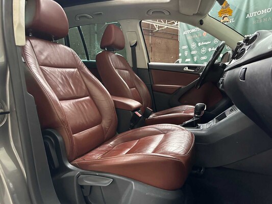 Volkswagen Tiguan 2.0 TSI Sport&St.4M 200pk 2012, L-502-JN