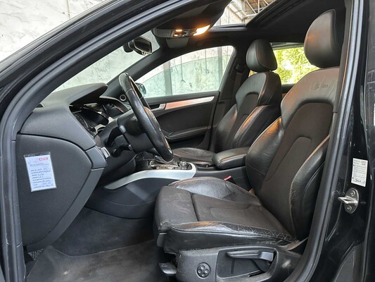 Audi A4 Limousine 2.0 TFSI quattro Pro Line S 211pk 2010 (Org-NL), 77-LXF-2
