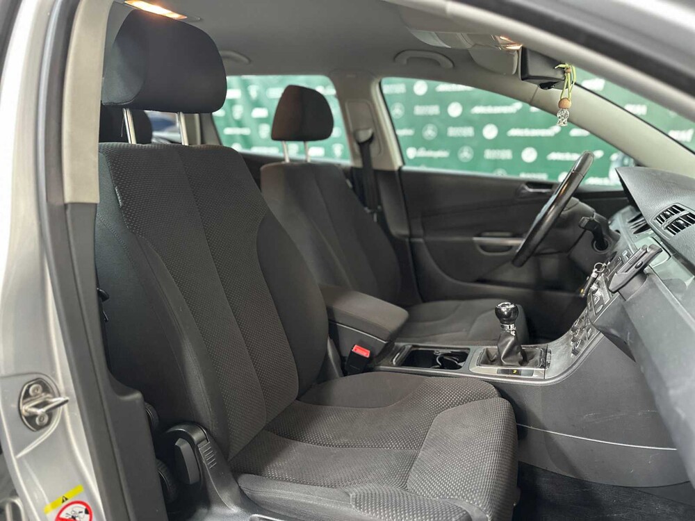 Volkswagen Passat Variant 2.0 FSI Comfortl.Bns 150pk 2007, 55-TZ-XV