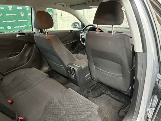 Volkswagen Passat Variant 2.0 FSI Comfortl.Bns 150pk 2007, 55-TZ-XV