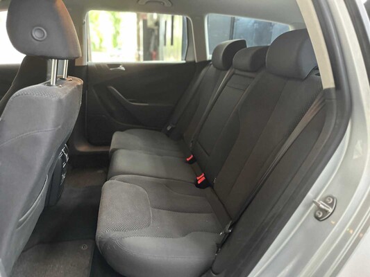 Volkswagen Passat Variant 2.0 FSI Comfortl.Bns 150pk 2007, 55-TZ-XV
