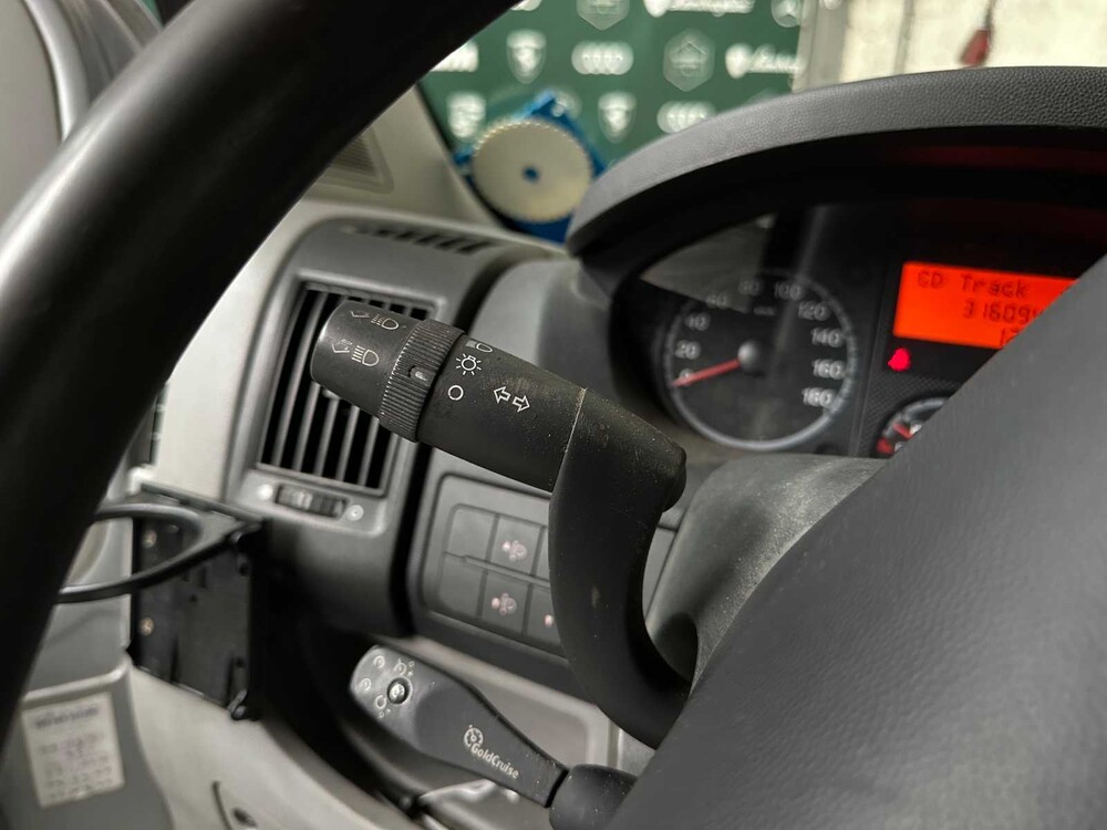 Peugeot Boxer 330 2.2 HDI L2H1 DC 120pk 2008 (6-persoons), 09-VRD-9