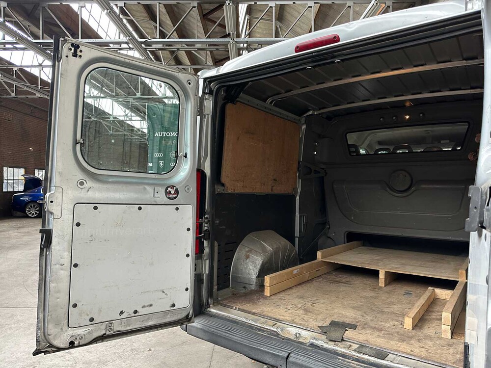 Peugeot Boxer 330 2.2 HDI L2H1 DC 120pk 2008 (6-persoons), 09-VRD-9