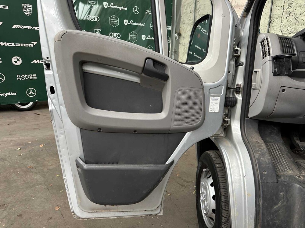 Peugeot Boxer 330 2.2 HDI L2H1 DC 120pk 2008 (6-persoons), 09-VRD-9