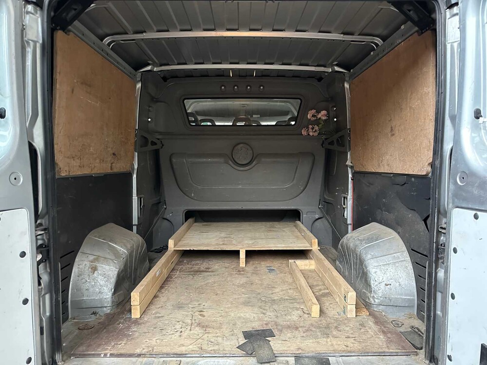 Peugeot Boxer 330 2.2 HDI L2H1 DC 120pk 2008 (6-persoons), 09-VRD-9