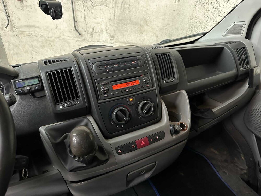 Peugeot Boxer 330 2.2 HDI L2H1 DC 120pk 2008 (6-persoons), 09-VRD-9