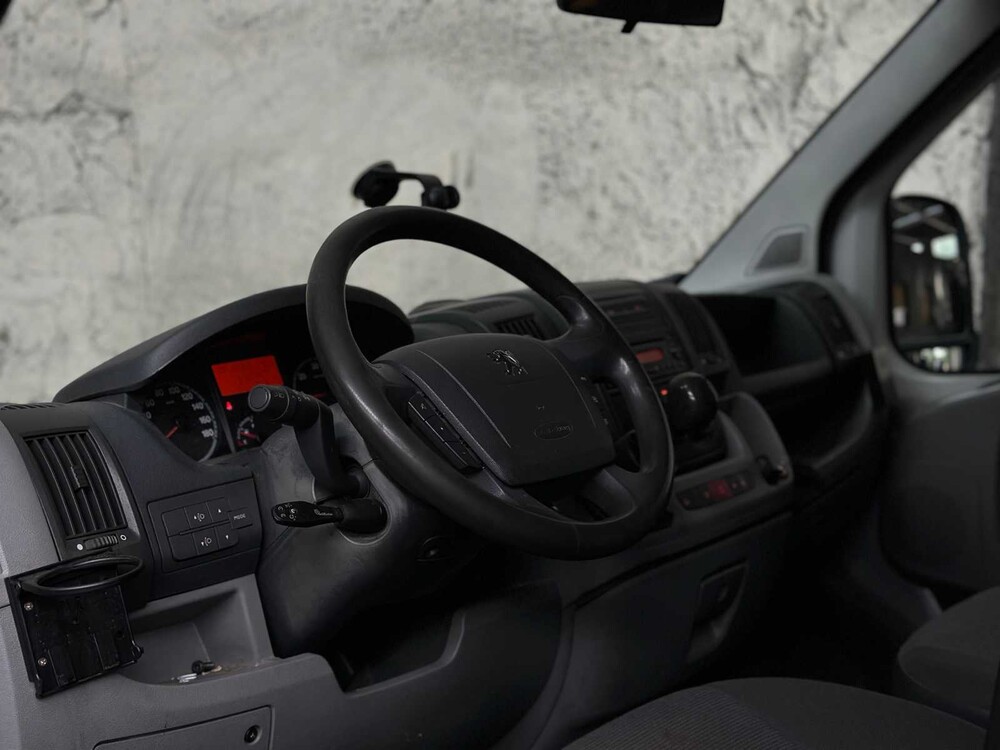 Peugeot Boxer 330 2.2 HDI L2H1 DC 120pk 2008 (6-persoons), 09-VRD-9