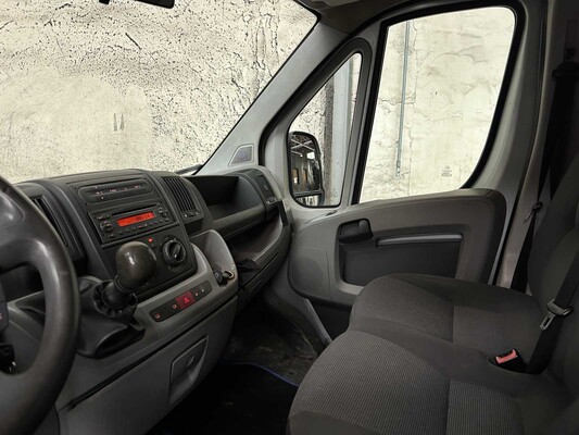 Peugeot Boxer 330 2.2 HDI L2H1 DC 120pk 2008 (6-persoons), 09-VRD-9
