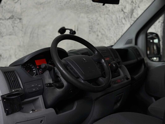 Peugeot Boxer 330 2.2 HDI L2H1 DC 120pk 2008 (6-persoons), 09-VRD-9