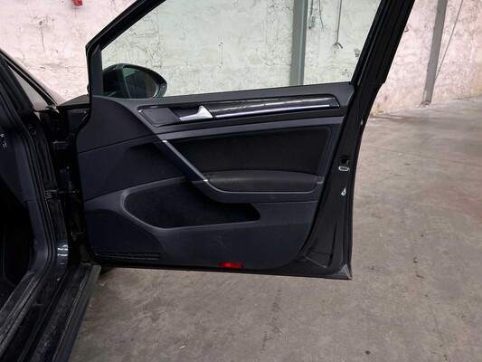 Volkswagen Golf GTE 1.4 TSI 150pk 2015, HB-972-G