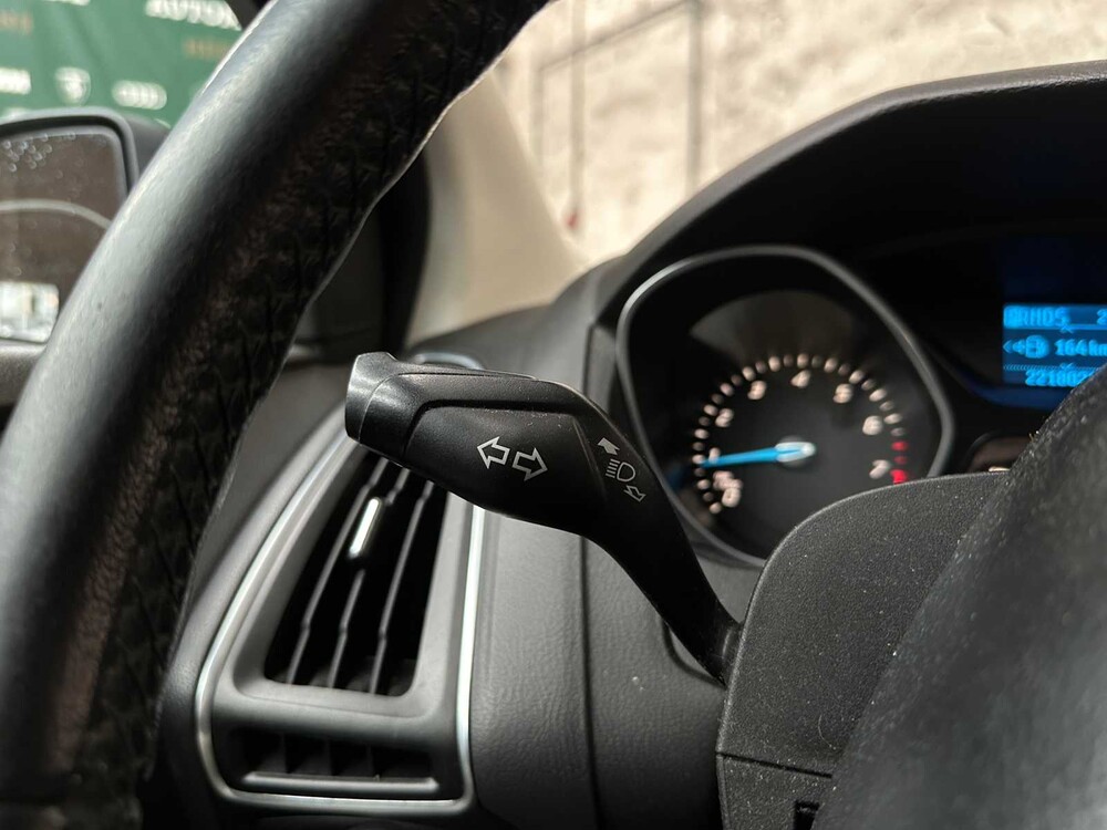 Ford Focus 1.6 TI-VCT Titanium -Automaat- 125pk 2013, HZ-292-H