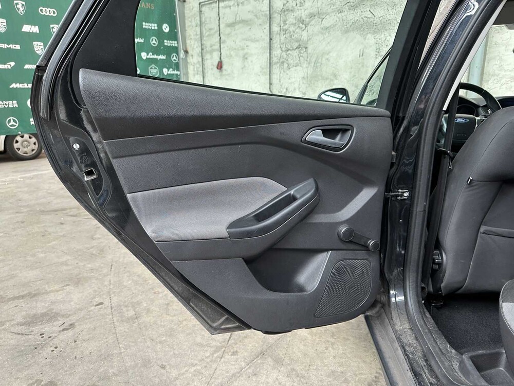 Ford Focus 1.6 TI-VCT Titanium -Automaat- 125pk 2013, HZ-292-H