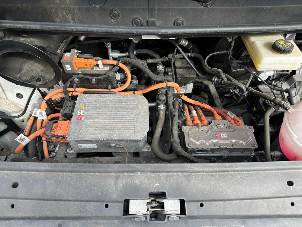 Volkswagen Crafter e-Crafter L3H3 36kWh 2019, VXJ-47-F