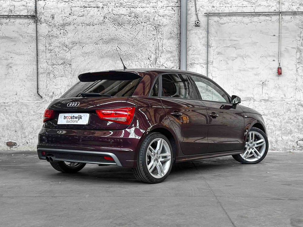 Audi A1 Sportback 1.4 TFSI S-line PDC 122pk 2013, 7-KFN-93