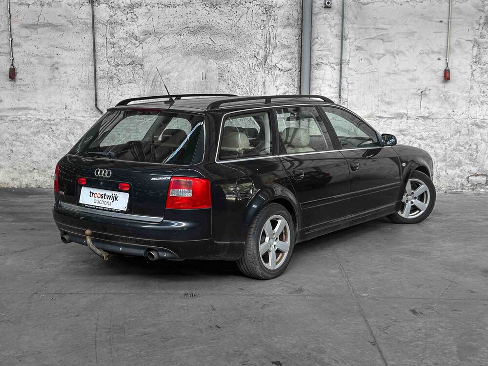 Audi A6 Avant 2.4 Quattro Exclusive 170pk 2002, 14-JP-NK