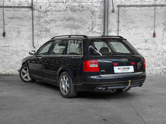 Audi A6 Avant 2.4 Quattro Exclusive 170pk 2002, 14-JP-NK