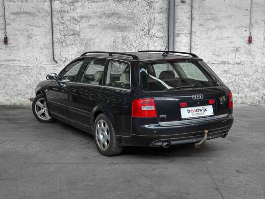 Audi A6 Avant 2.4 Quattro Exclusive 170pk 2002, 14-JP-NK