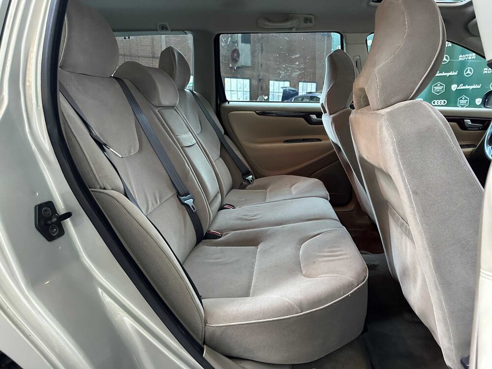 Volvo V70 2.4 T G.Ocean Race 200pk 2002, 97-JS-SG