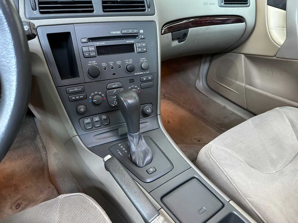 Volvo V70 2.4 T G.Ocean Race 200pk 2002, 97-JS-SG