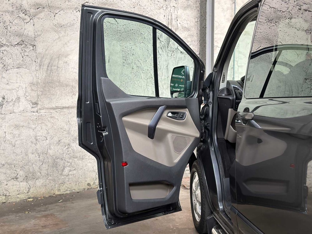 Ford Transit Custom 290 2.0 TDCI L2H1LDC dubbele cabine 170pk 2017, V-477-HZ