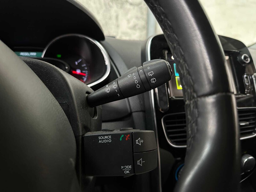 Renault Clio Estate 0.9 TCe Limited 90pk 2020, H-550-BF