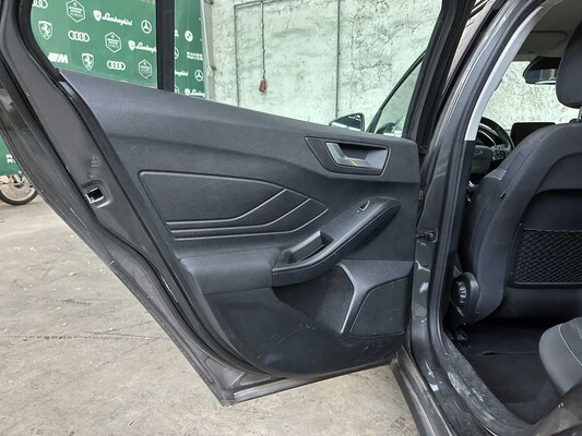 Ford Focus Wagon 1.0 EcoBoost Trend Edition Business 101pk 2020 (Org-NL & Eerst eigenaar), J-930-GX