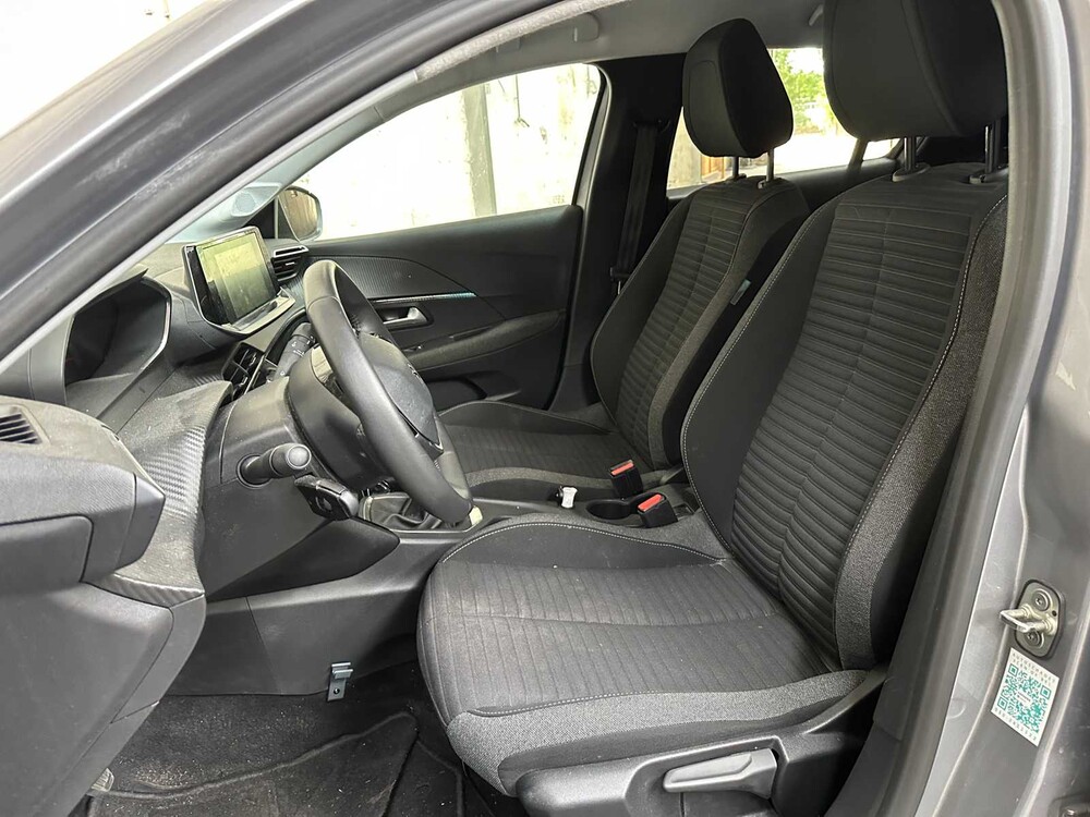 Peugeot 208 1.2 PureTech Style 75pk 2022, S-682-FJ