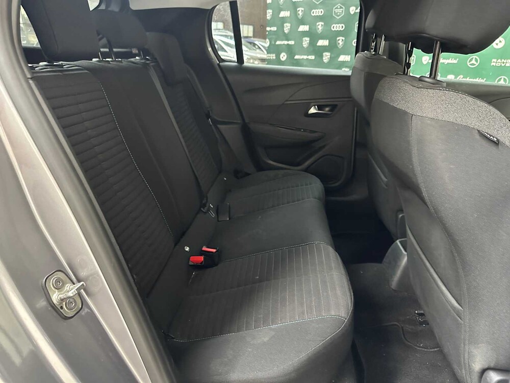 Peugeot 208 1.2 PureTech Style 75pk 2022, S-682-FJ