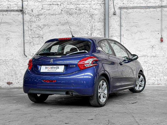 Peugeot 208 1.4 VTi Allure 95pk 2012, 31-XVB-3