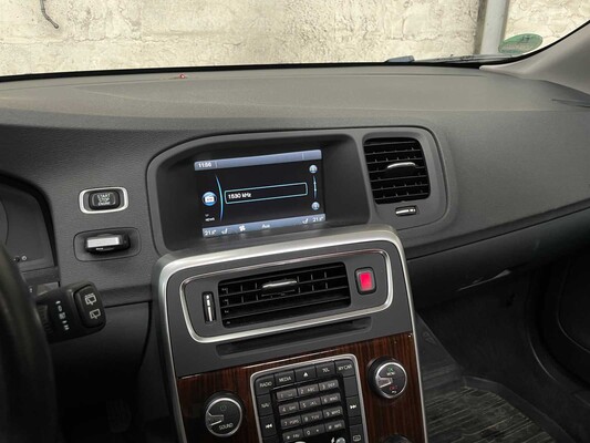 Volvo V60 Generation V 2.0 200pk 2011