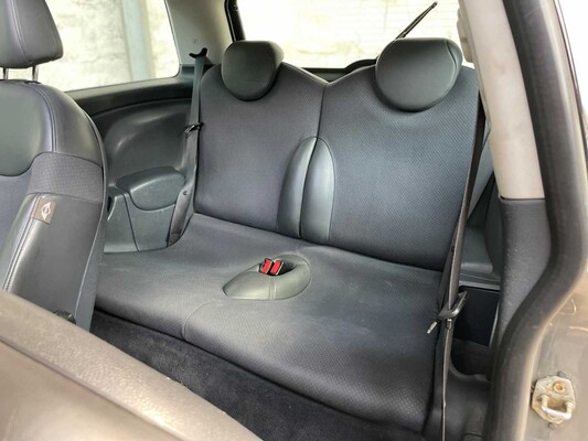 Mini Cooper S Chili 1.6 163pk 2004, 72-XR-FK