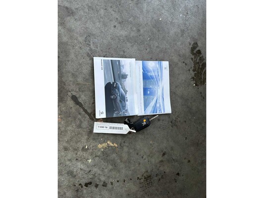 Peugeot 208 1.2 PureTech Allure 82pk 2017, RL-064-L