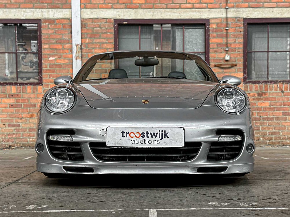 Porsche 911 997 Turbo Cabriolet 3.6 TT Handgeschakeld 480pk 2009