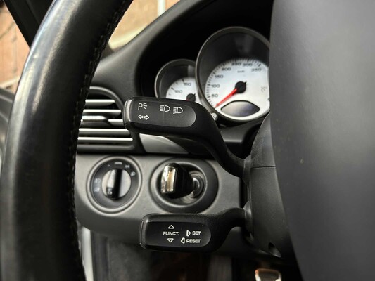 Porsche 911 997 Turbo Cabriolet 3.6 TT Handgeschakeld 480pk 2009