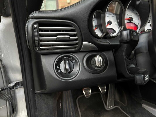 Porsche 911 997 Turbo Cabriolet 3.6 TT Handgeschakeld 480pk 2009