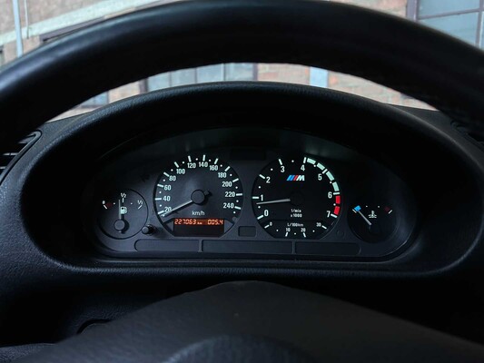 BMW 325i E36 Cabrio 3-serie 192pk 1993, P-579-PB -Youngtimer-